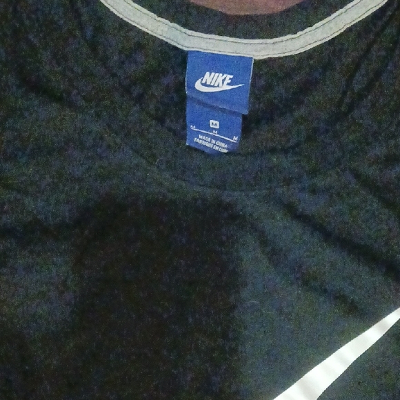 Nike Black and White Performance Tank Top - Picture 2 of 5